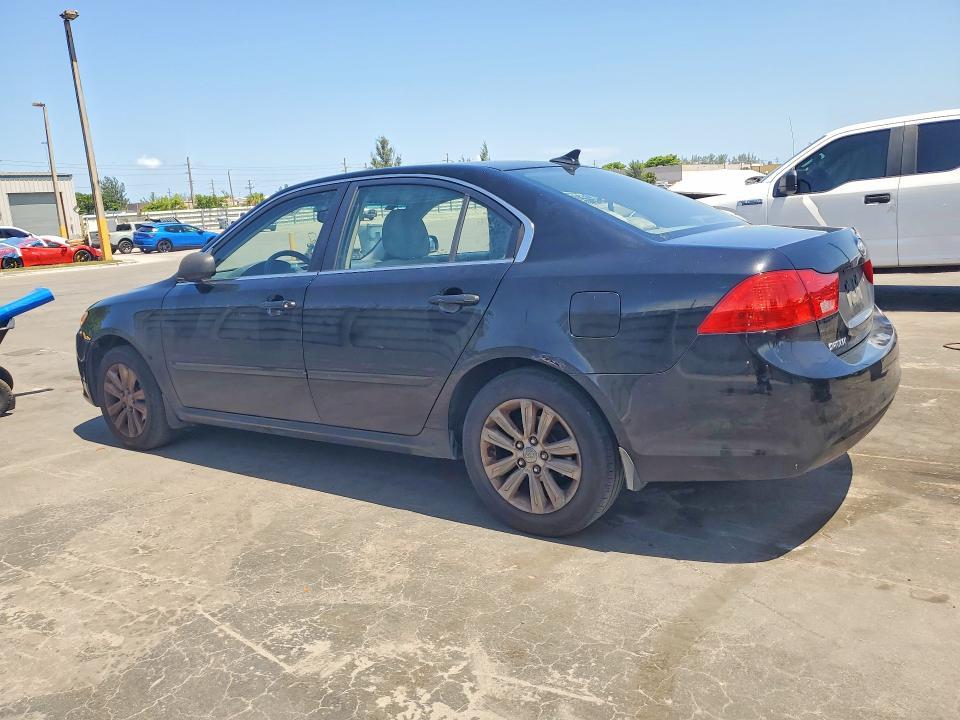 2010 KIA Optima lx