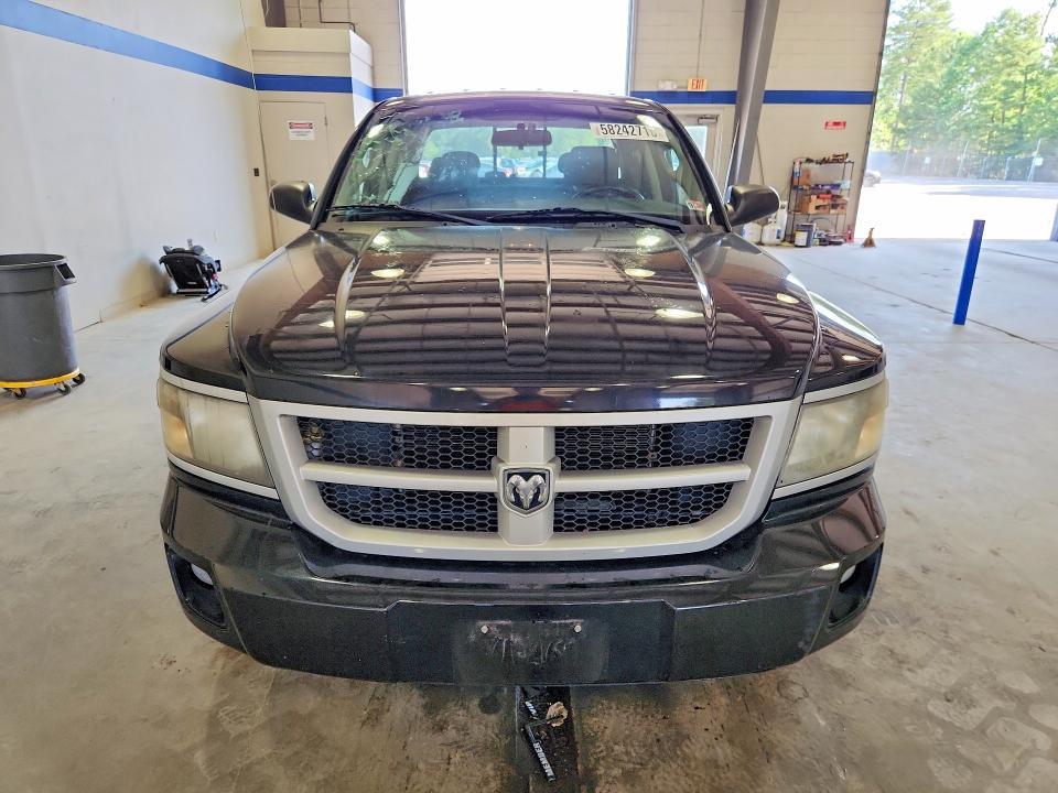 2009 Dodge Dakota SXT