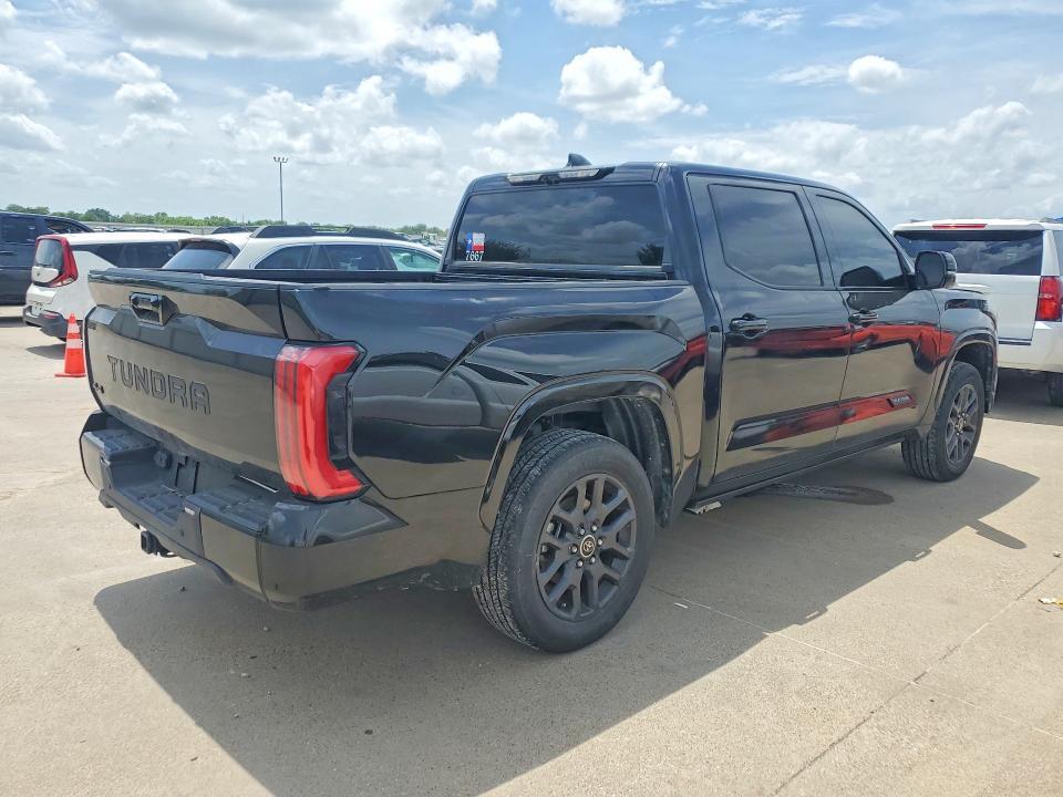 2022 Toyota Tundra Platinum