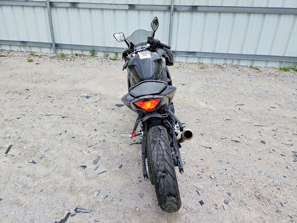 2015 Yamaha Yzfr3