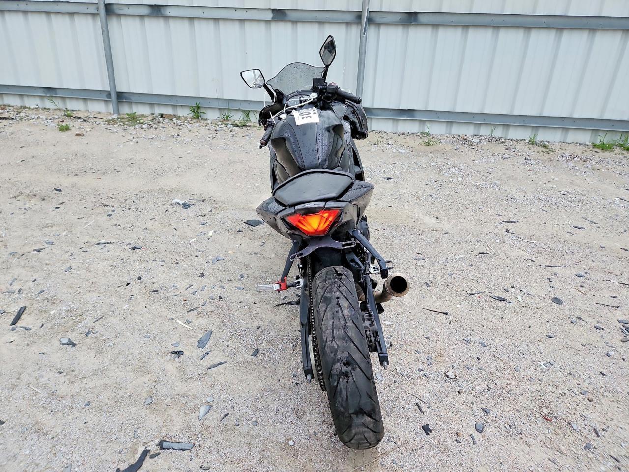 2015 Yamaha YZFR3