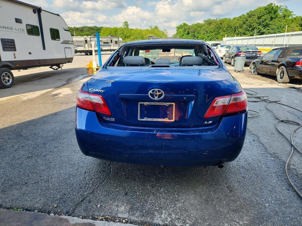 2007 Toyota Camry le