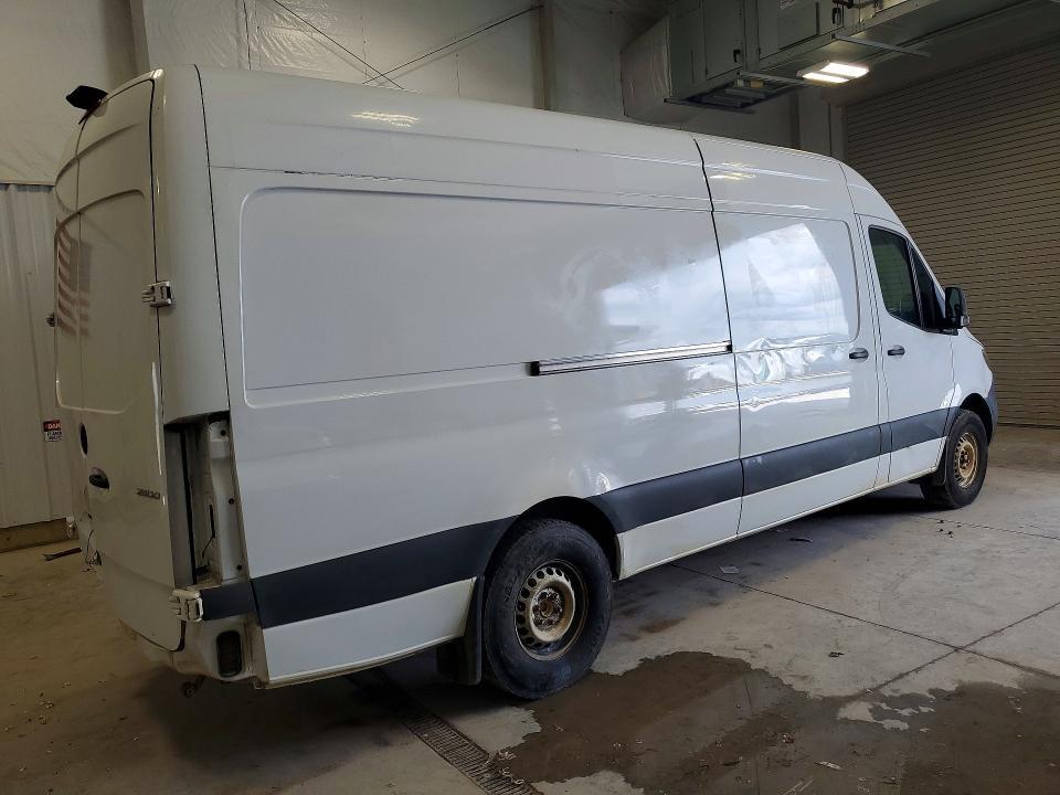 2021 Mercedes-Benz Sprinter 2500 Delivery van
