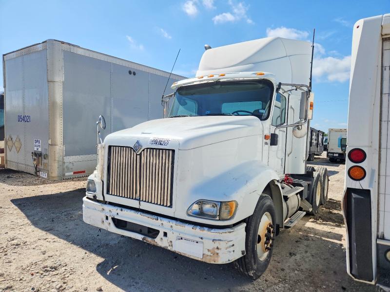 2006 International 9200I Semi Truck