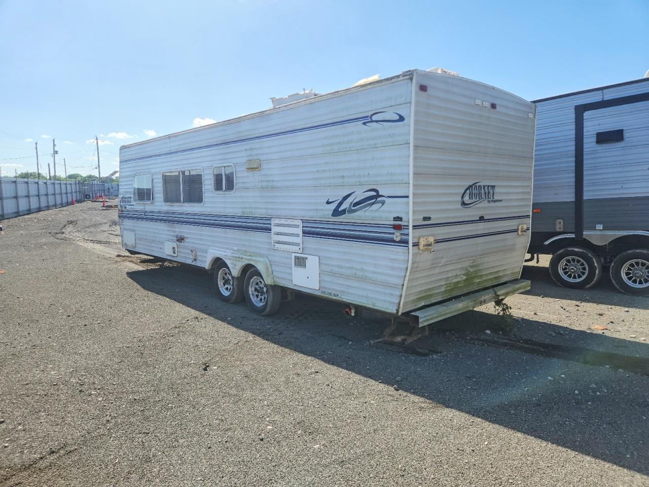 2002 Keystone Tone Hornet Camper