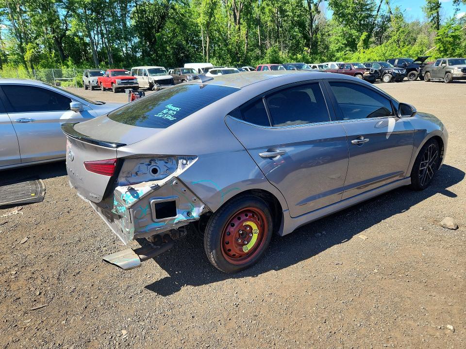 2020 Hyundai Elantra Sport