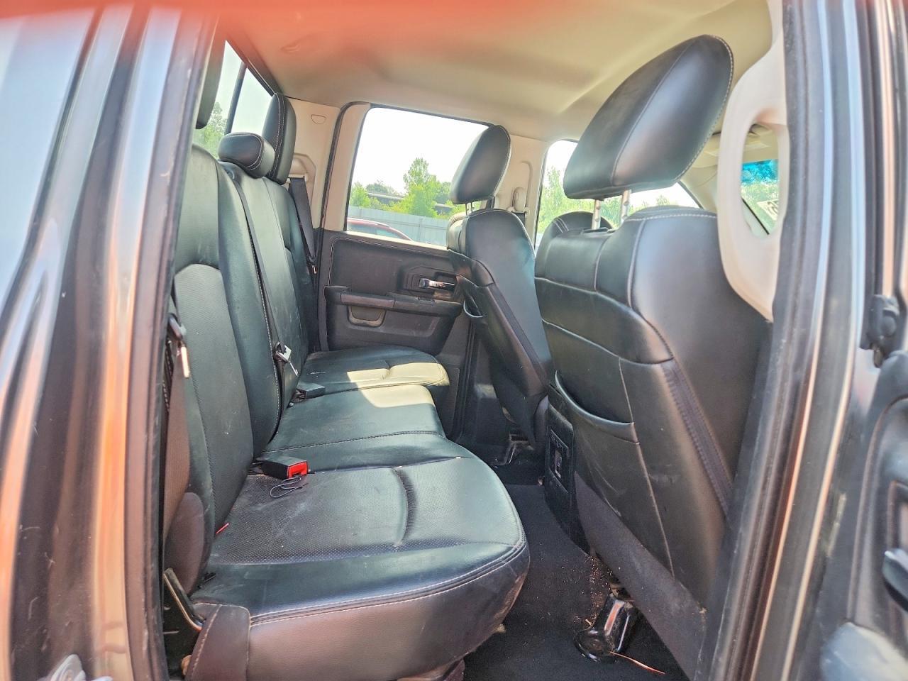 2013 Dodge RAM 1500 Sport