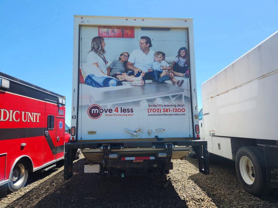 2019 International 4300 box Truck