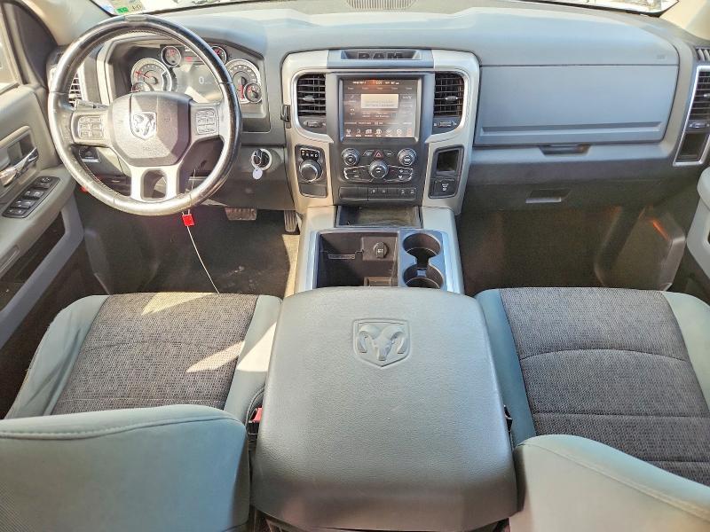 2015 Dodge RAM 1500 SLT