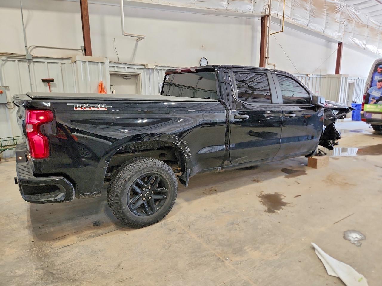 2021 Chevrolet Silverado K1500 Trail Boss Custom