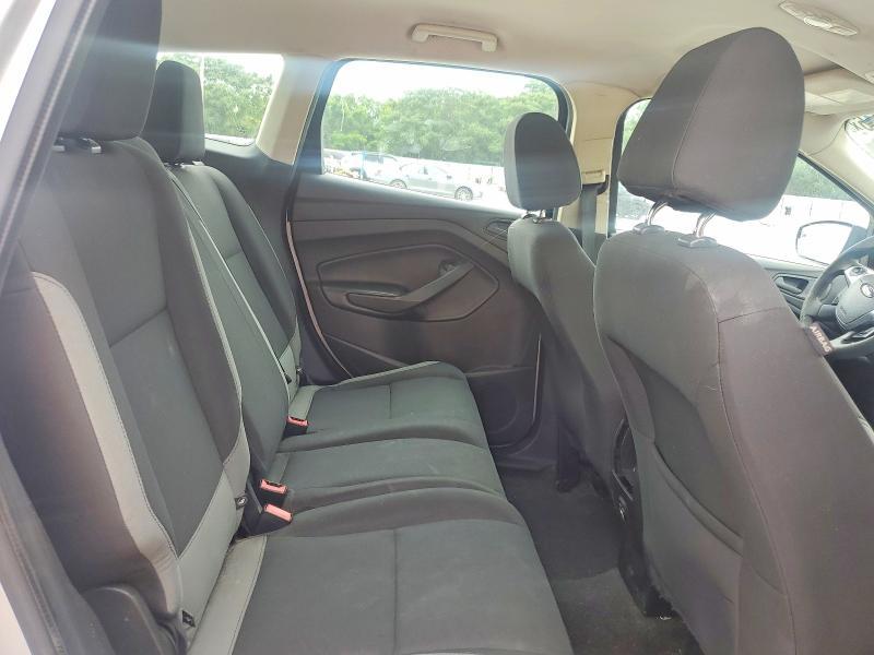 2013 Ford Escape s