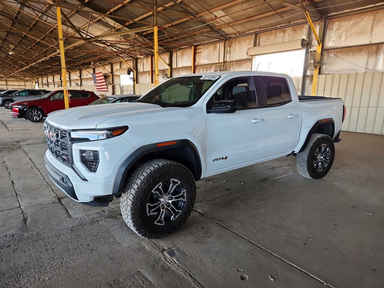 2025 GMC Canyon AT4