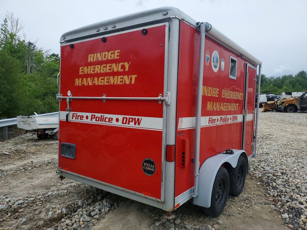 2005 Wellcraft S Cargo Enclosed Cargo Trailer