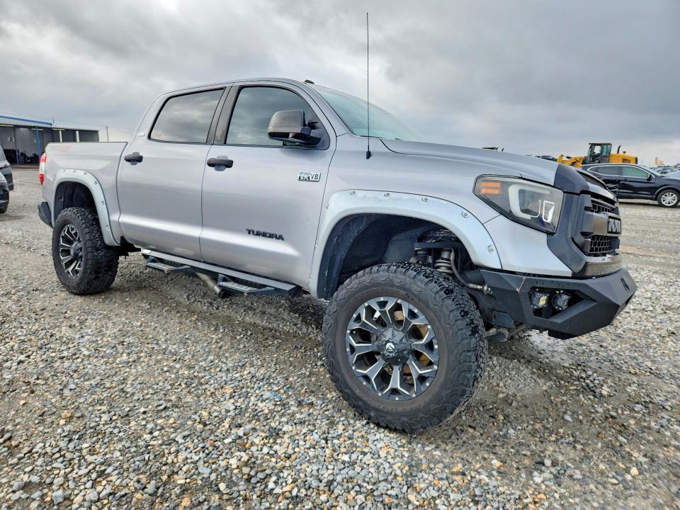 2016 Toyota Tundra SR5