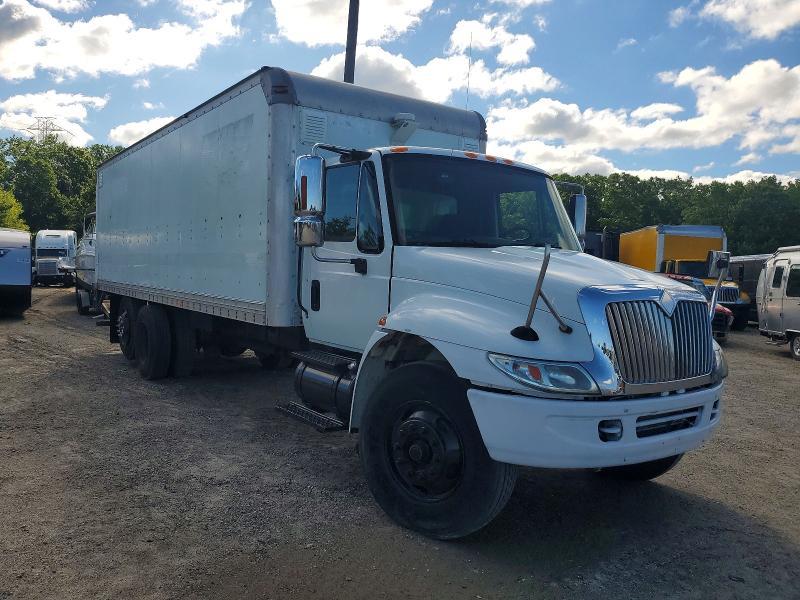 2005 International 4000 4400