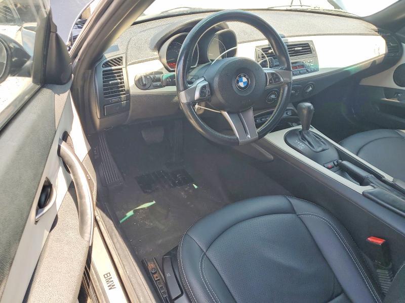 2005 BMW Z4 2.5