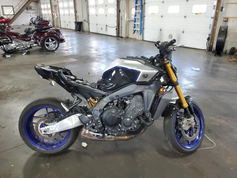 2025 Yamaha MT09 SP