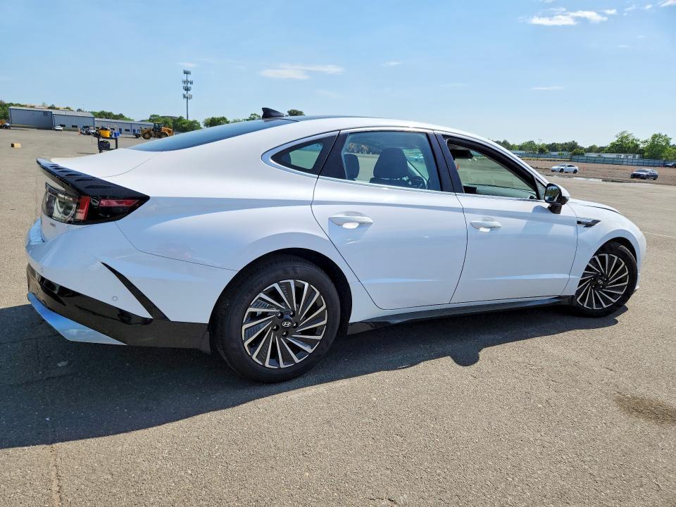 2025 Hyundai Sonata Hybrid Limited