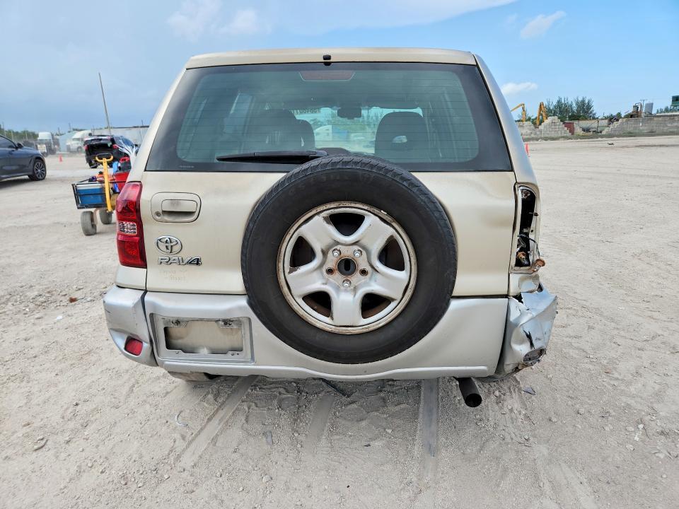 2004 Toyota Rav4 Base
