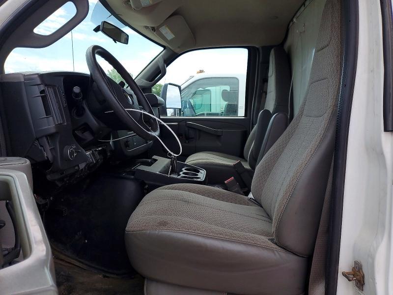 2016 Chevrolet Express box Truck