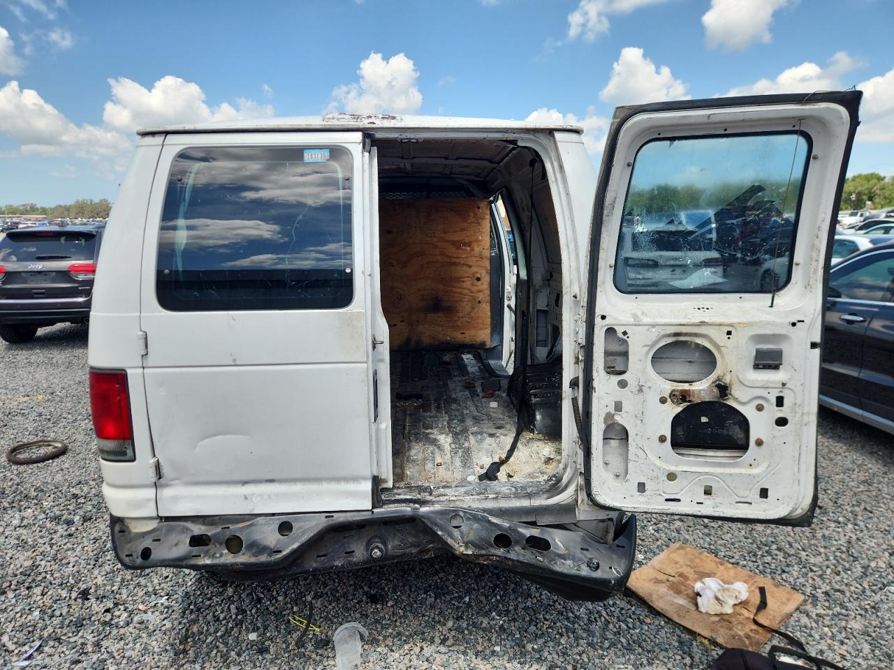 2003 Ford E250 Delivery Van
