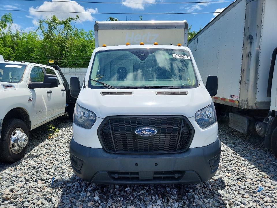 2022 Ford Transit BOX Truck