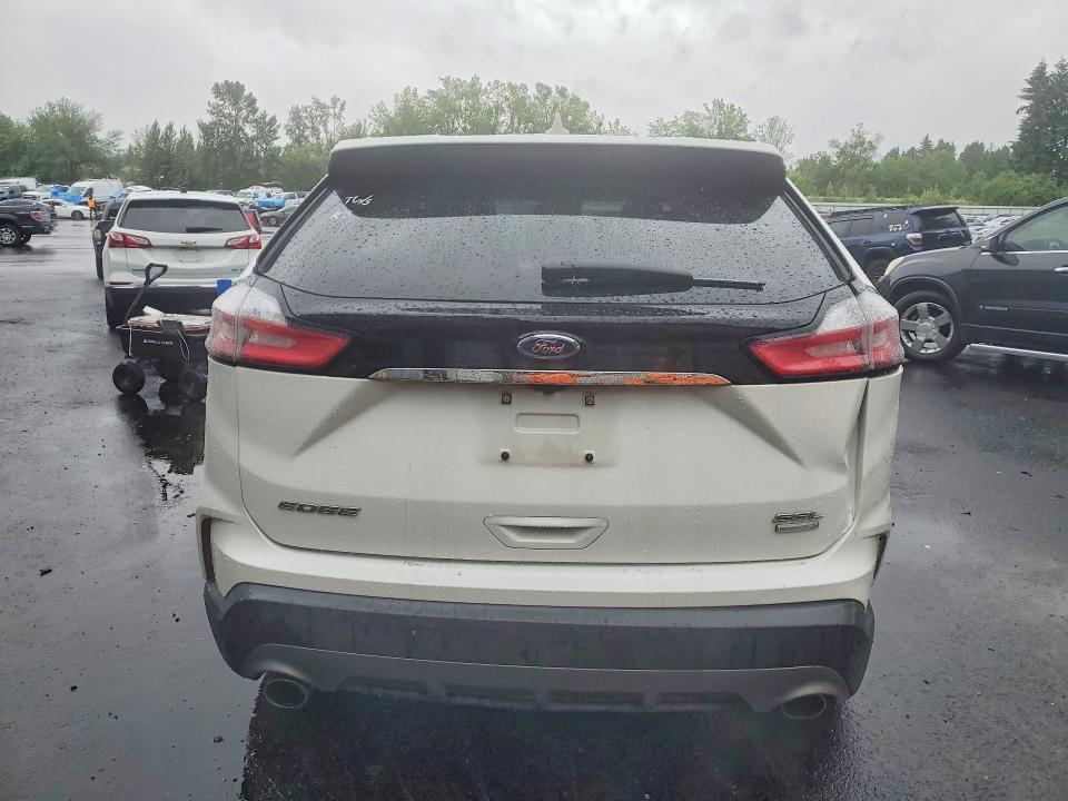 2020 Ford Edge sel
