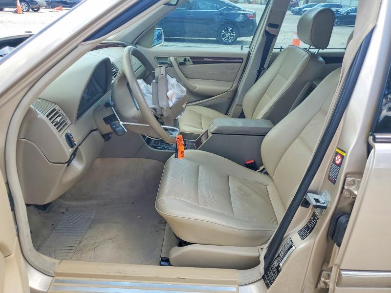 2000 Mercedes-Benz C 230