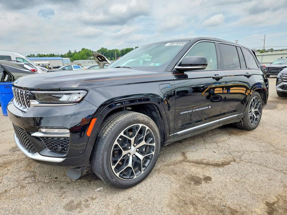 2022 Jeep Grand Cherokee Summit 4XE