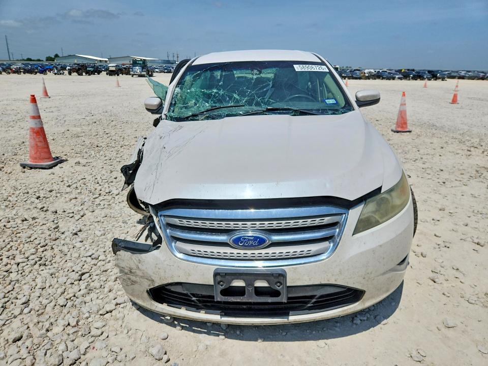 2011 Ford Taurus sel
