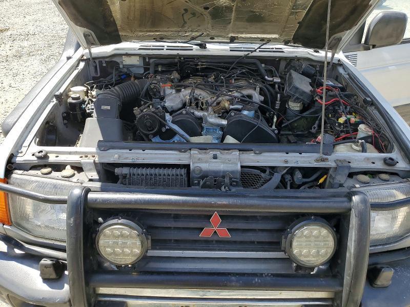 1995 Mitsubishi Montero sr
