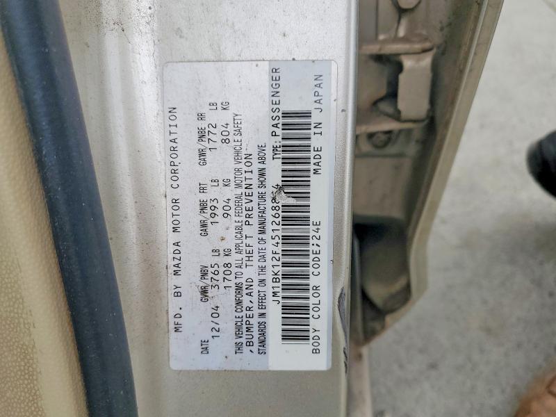 2005 Mazda 3 I