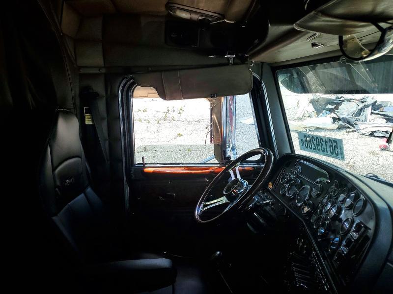 2003 Peterbilt 379 Semi Truck