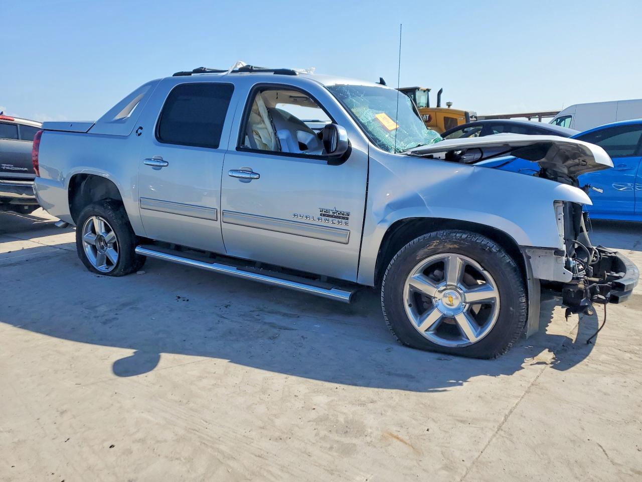 2013 Chevrolet Avalanche LT