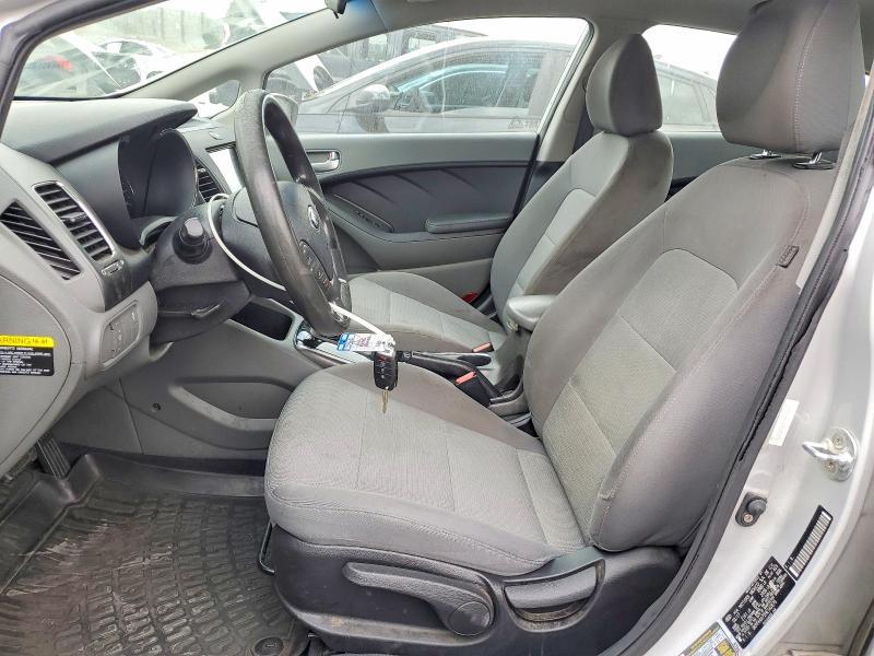 2017 KIA Forte lx