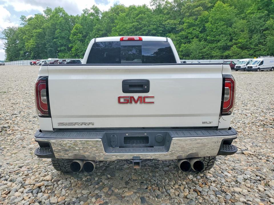 2018 GMC Sierra K1500 slt