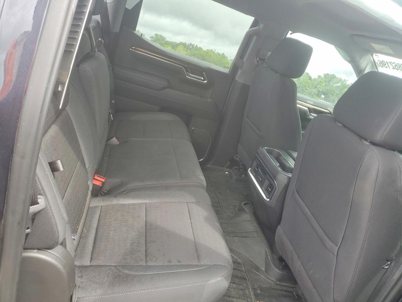 2024 GMC Sierra K1500 Elevation