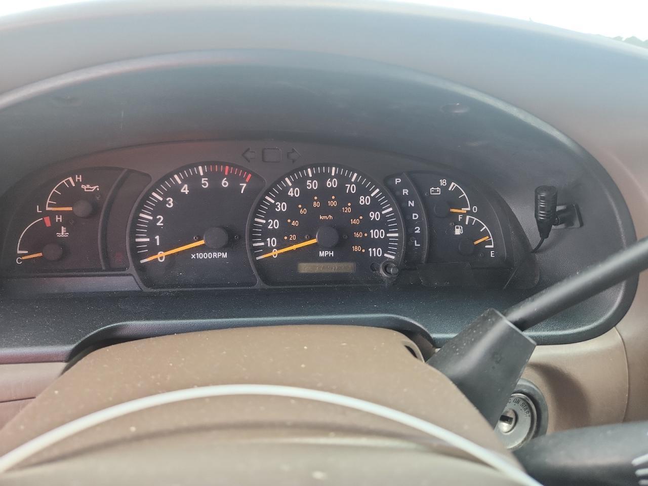 2000 Toyota Tundra SR5