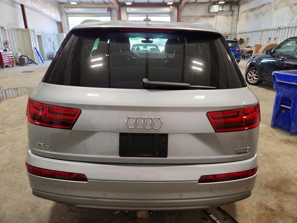 2018 Audi Q7 Prestige