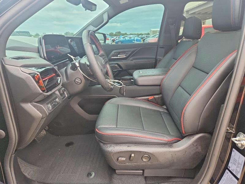 2024 Chevrolet Silverado RST