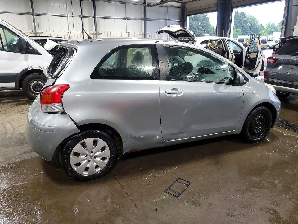 2009 Toyota Yaris Base