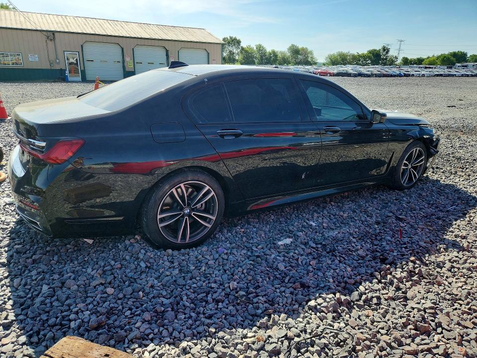 2020 BMW 740 xi