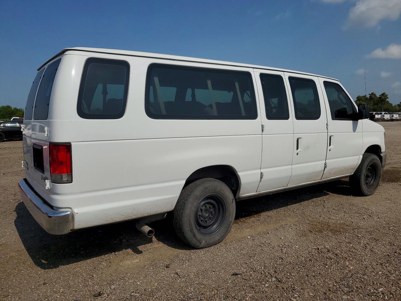 2014 Ford Econoline E350 Super Duty Wagon