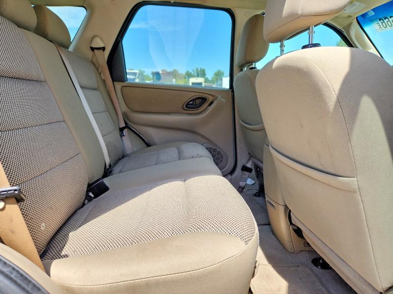 2005 Ford Escape xlt