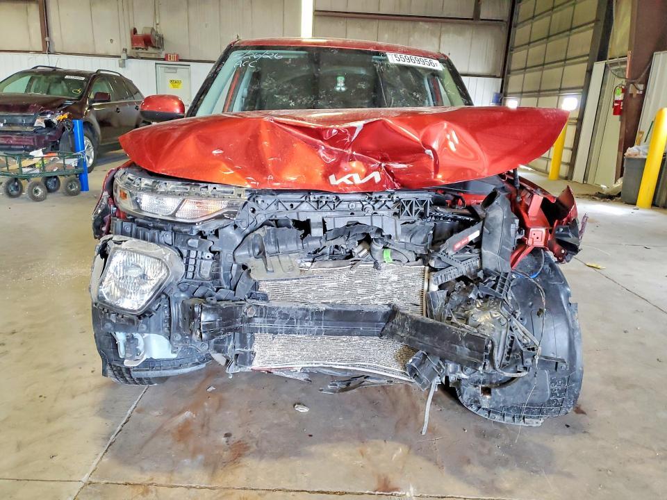 2022 KIA Soul lx