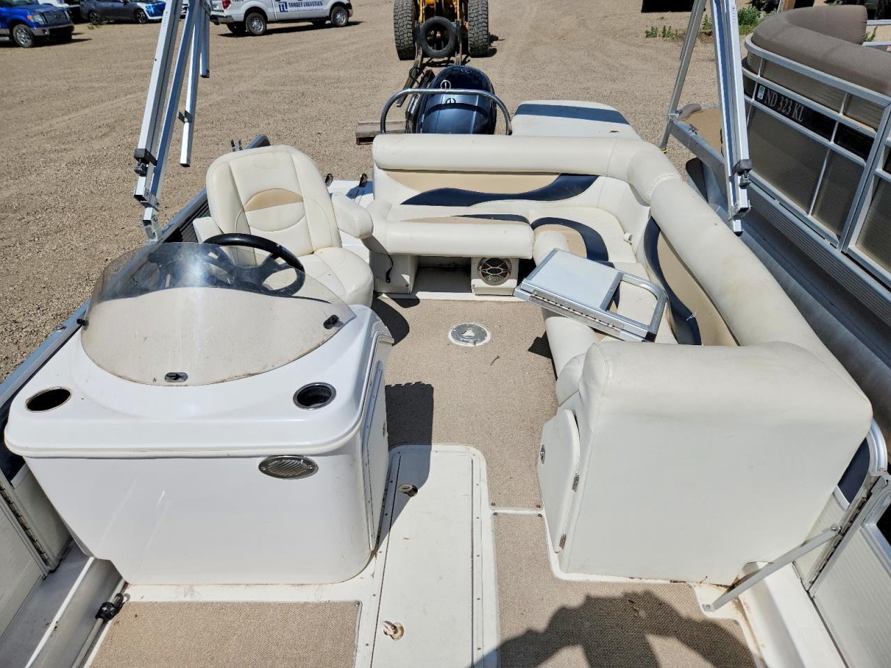 2015 Hurricane/godfrey Marine Fun Deck 2