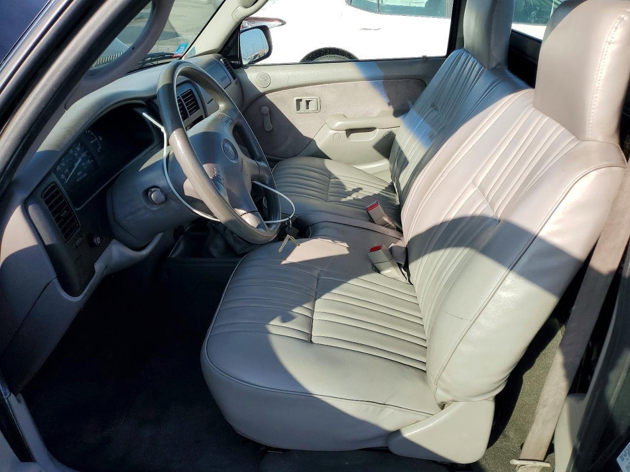 2004 Toyota Tacoma Base