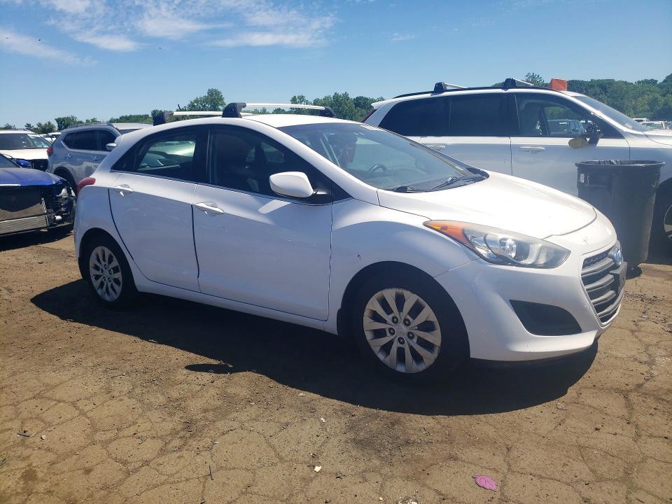 2016 Hyundai Elantra gt Base
