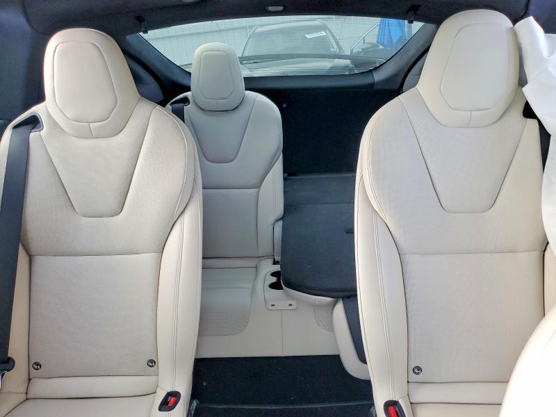 2022 Tesla Model x