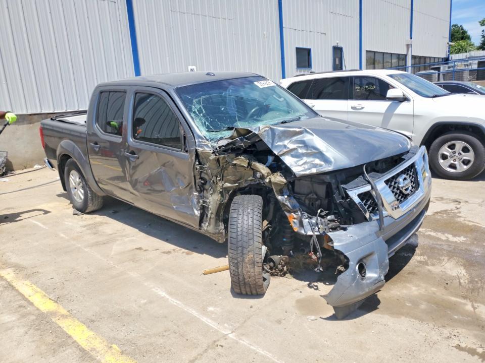 2016 Nissan Frontier SV